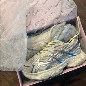 Fashion Nova Silver and White Mesh Athletic Sneakers